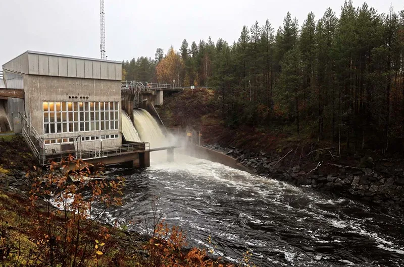 Landskap från restaureringsarbetet vid Kuusinkijoki