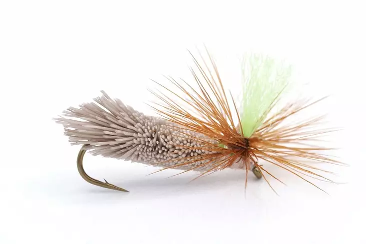 Parachute Caddis Hi-Viz Dry Fly - Torrflugor - 8859202532480 - 1