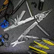 SOG Powerlock W/ Scissors Satin - Multifunktionsverktyg - 729857993951 - 7