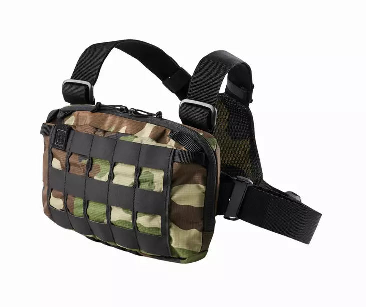 5.11 Skyweight SRVL Chest Pack Woodland - Taktiska ryggsäckar och utrustningsväskor - 888579991161 - 1