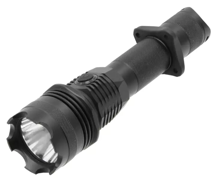 UTG VANQUISH 700 Flashlight with L.I.B.R.E 700 Lumen - Ficklampar - 4717385551251 - 1