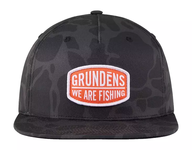 Grundens We Are Fishing Camo Trucker Admiral Black Camo - Truckerkepsar - 0840316334952 - 1