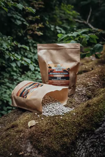 Prospektus Magical lure (red) 3kg - Lockmedel - 4772066001074 - 1