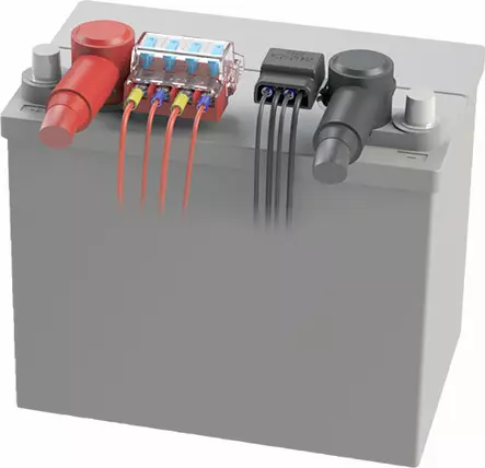 Blue Sea Systems Fuse Block ST-Blade BTM 4 Circuits Kit - Kontakter och kablar - 632085050245 - 2