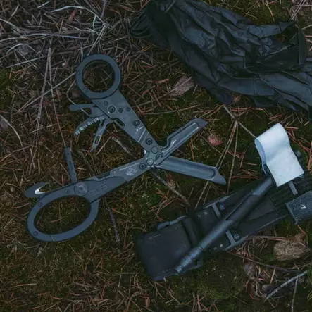 SOG Parashears Black - Multifunktionsverktyg - 729857008945 - 2