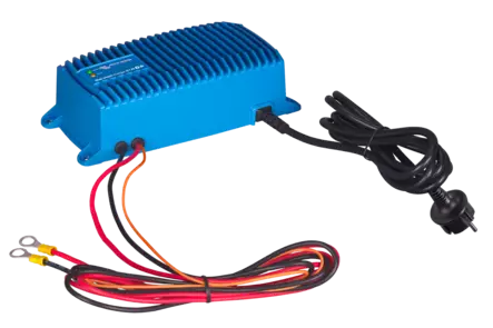 Victron Blue Smart IP67 Charger 24V 8A - Batteriladdare - 8719076038276 - 1