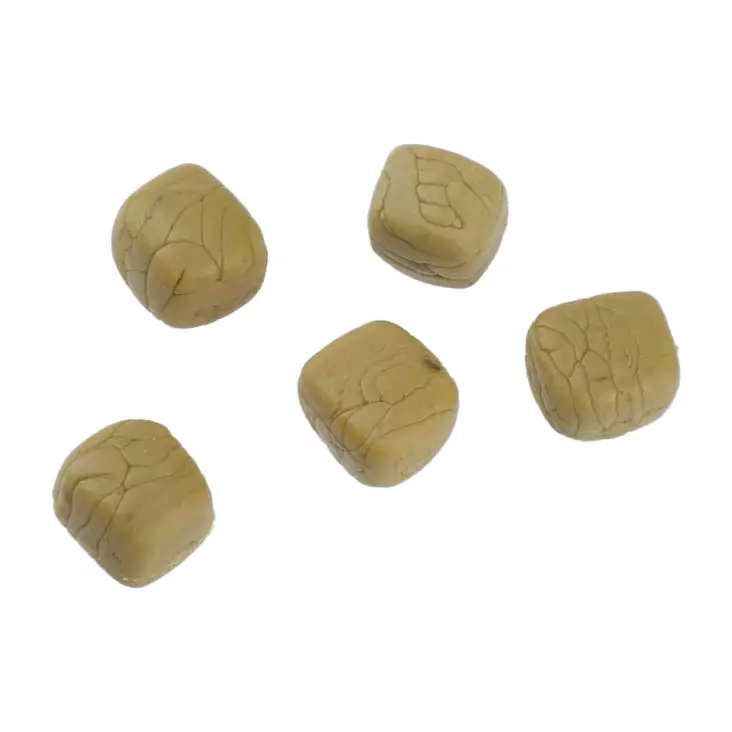 Mikado Artificial Floating Dog Biscuit - Konstgjorda boilies, pellets & larver - 5900637113768 - 1