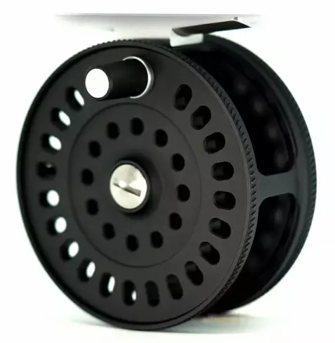 Iwana Minami Black LH - Flugrullar - 6975745031029 - 1