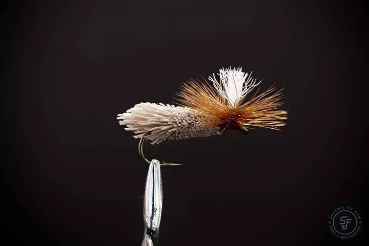Parachute Caddis Grey Dry Fly - Torrflugor - 8859202532459 - 1