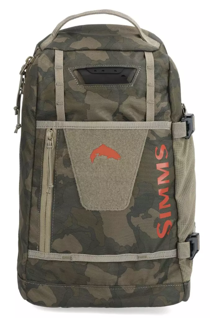 Simms Tributary Sling Regiment Camo Olive - Chest packs och midjeväskor - 694264691069 - 1